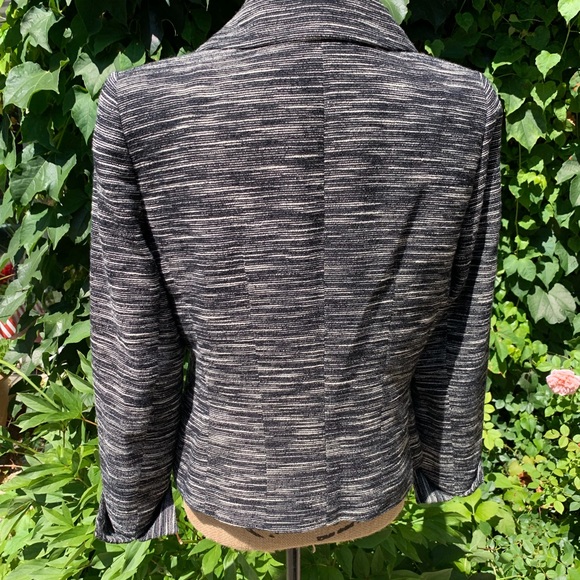 AUTHENTIC LAFAYETTE 148 Notched Lapel Blazer, L - Picture 5 of 8